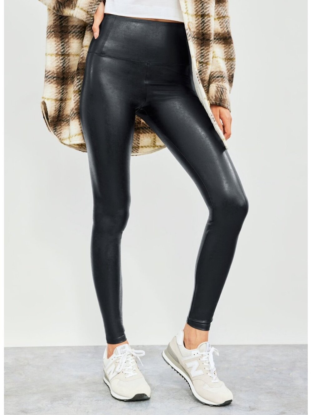 Aritzia Wilfred Daria Vegan Leather Leggings